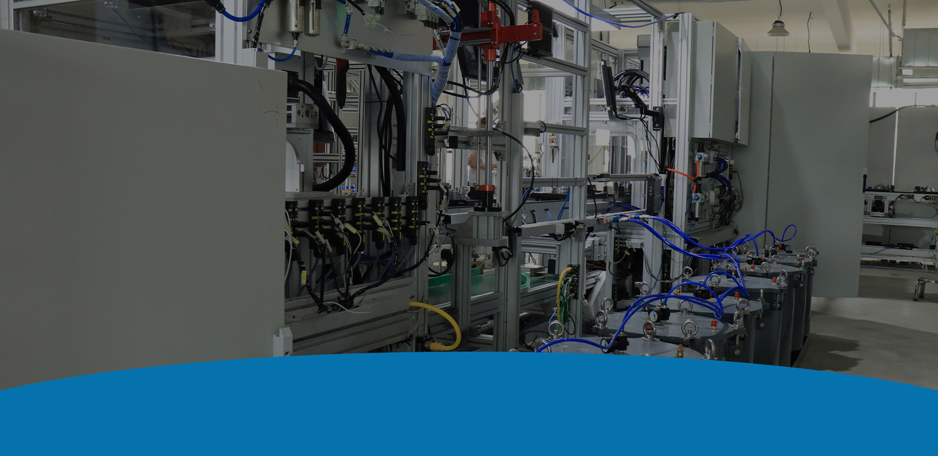 拥有一支专业化非标装备开发团队